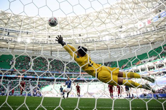 与其追逐一 与其追逐一