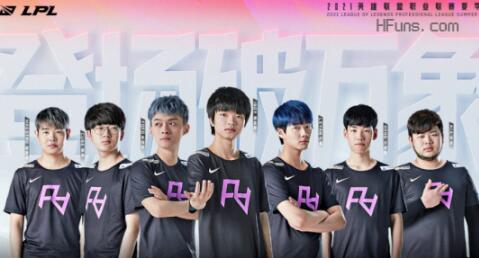 更是足球情 更是足球情
